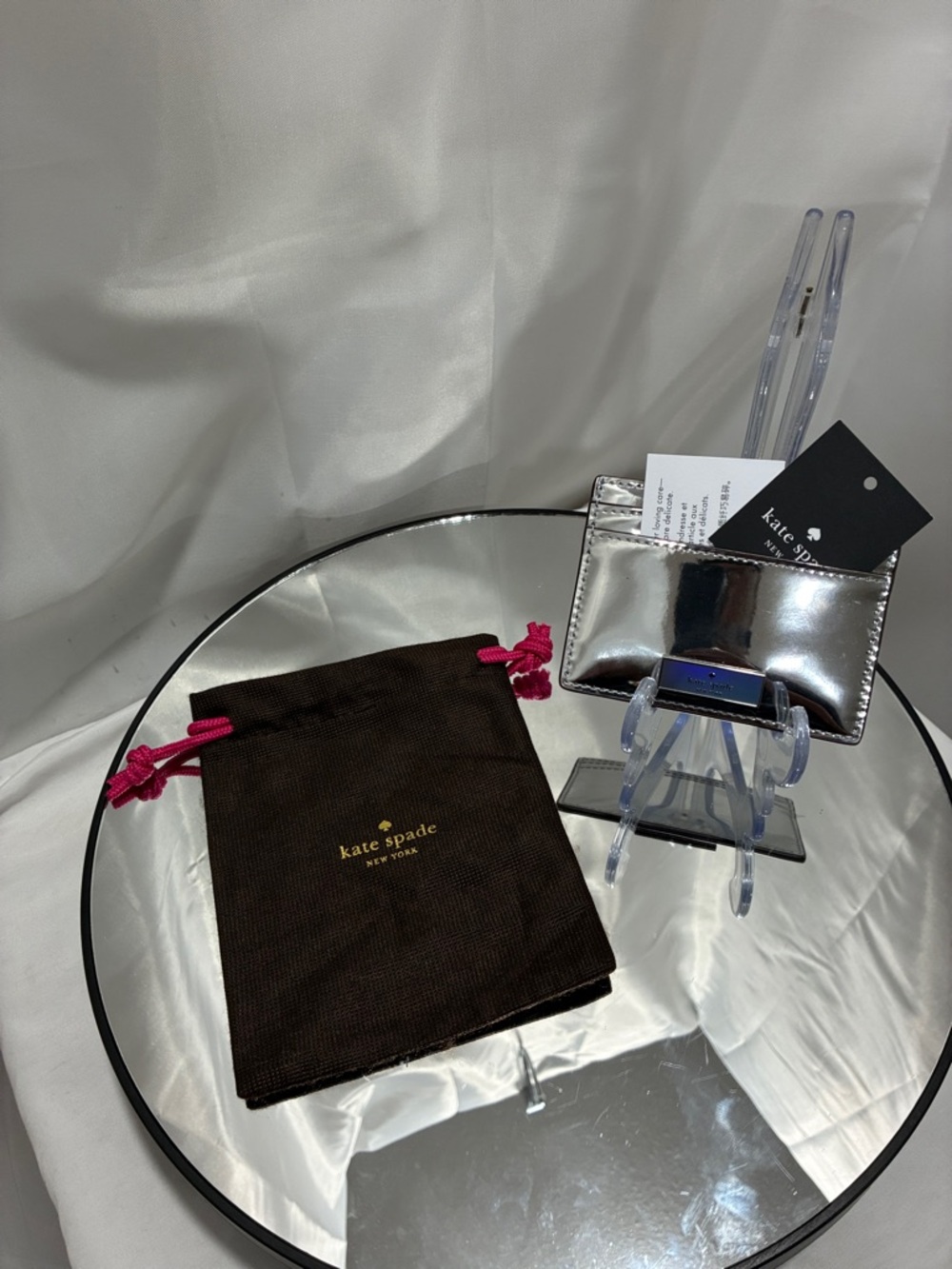 kate spade Silver Metallic Card Case with Dust Bag NWT - Picture 3 of 5